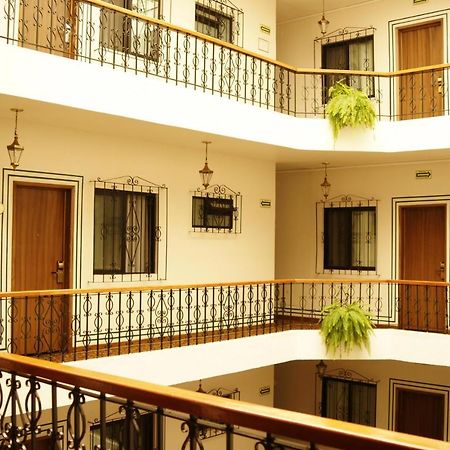 Vista Express Morelia By Arriva Hospitality Group Exterior photo