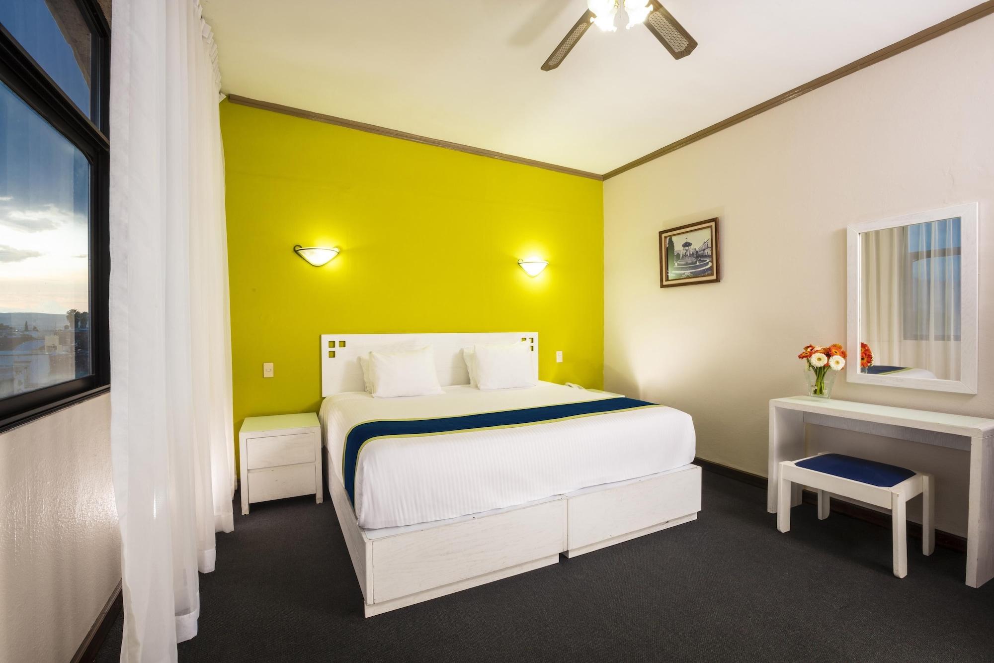 Vista Express Morelia By Arriva Hospitality Group Exterior photo