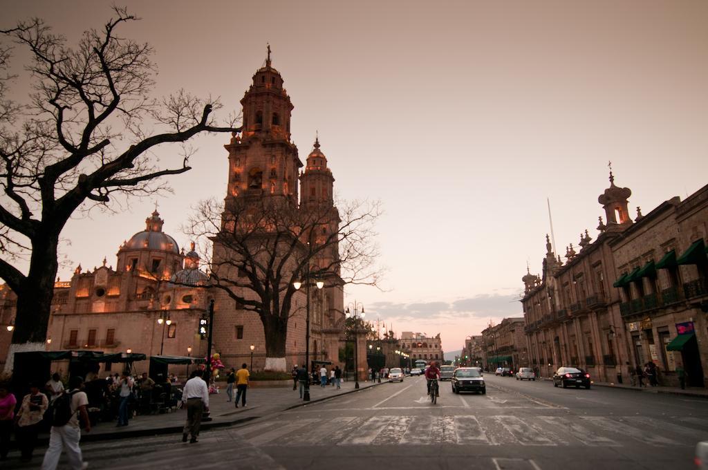 Vista Express Morelia By Arriva Hospitality Group Exterior photo